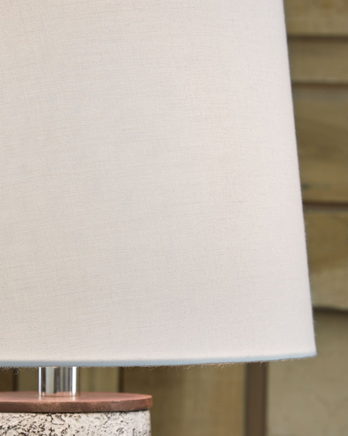 Chaston - Metal Table Lamp (Set of 2) image 3