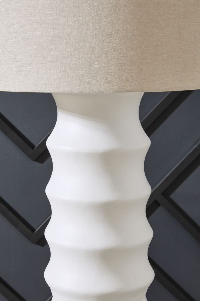 Veraleigh - Poly Lamp image 4