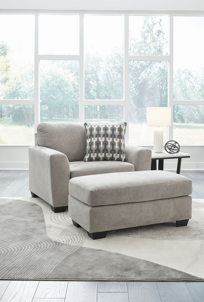 Avenal Park - Living Room Set image 1