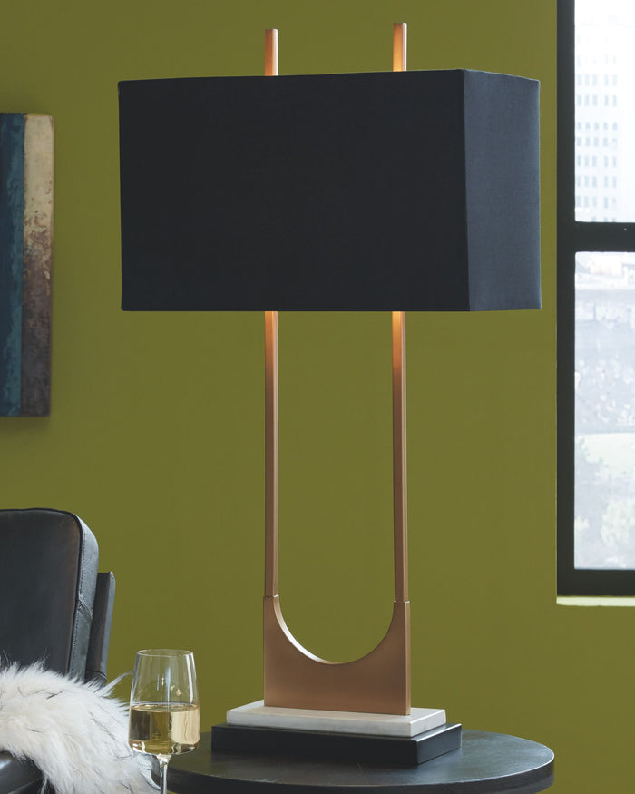 Malana - Metal Table Lamp  - Brass Finish image 3