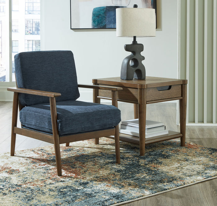 Bixler - Showood Accent Chair image 4