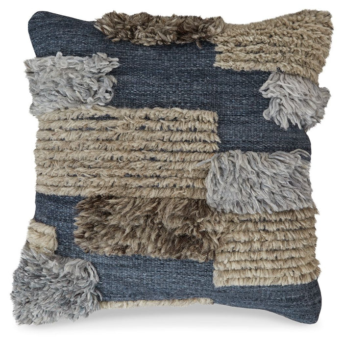 Gibbend - Pillow image 1