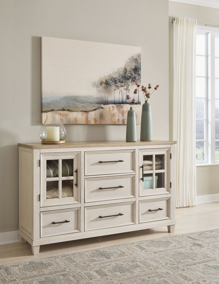 Shaybrock - Dresser - Antique White / Brown image 3