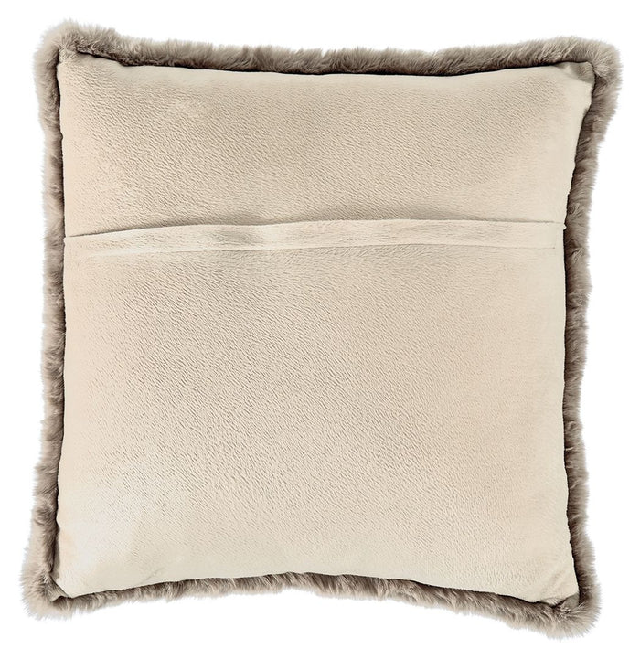 Gariland - Faux Fur Pillow image 8