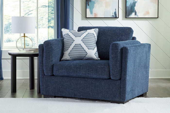 Evansley - Chair And A Half image 6