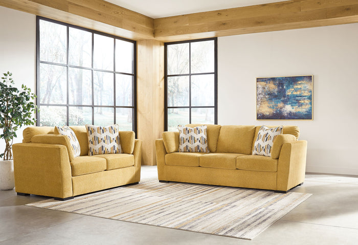 Keerwick - Living Room Set image 3