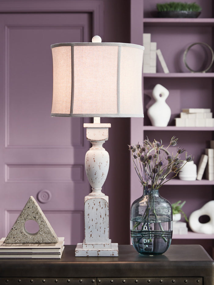 Madsbrook - Poly Lamp image 5