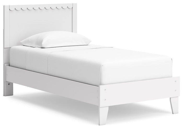 Hallityn - Panel Platform Bed image 1