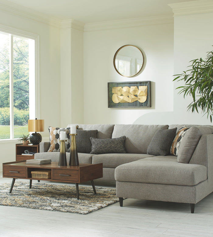 Santasia - Sectional image 6