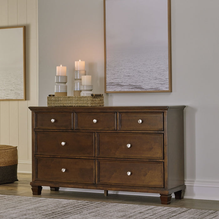Danabrin - Panel Bedroom Set image 3