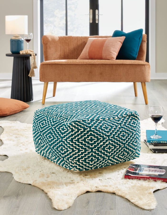 Brynnsen - Pouf image 2