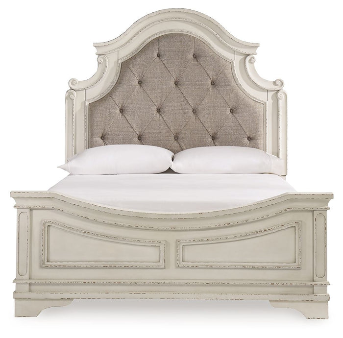 Realyn - Upholstered Panel Bed image 4