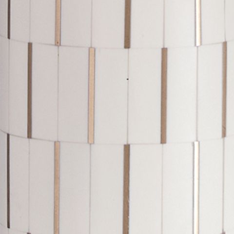 Faridworth - Poly Table Lamp - White / Gold Finish image 4