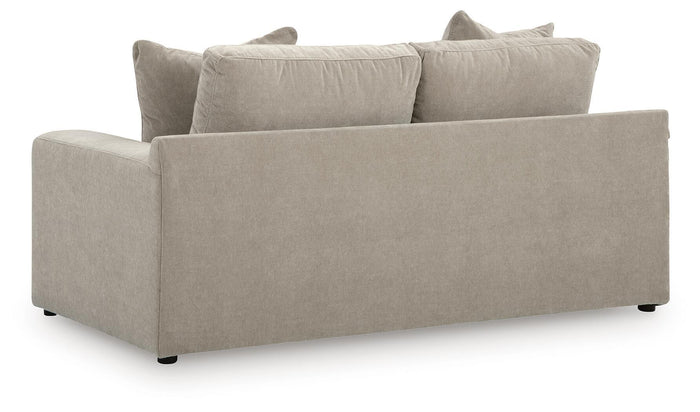 Maxton Heights - Loveseat image 4
