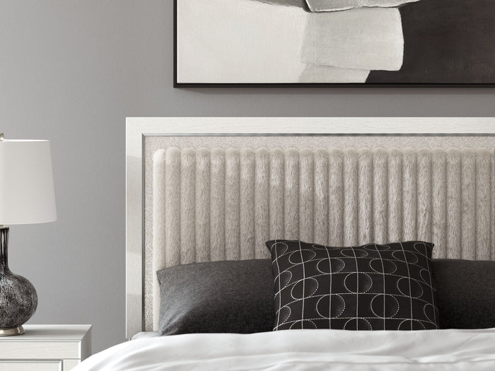 Zuraleus - Upholstered Panel Headboard image 6