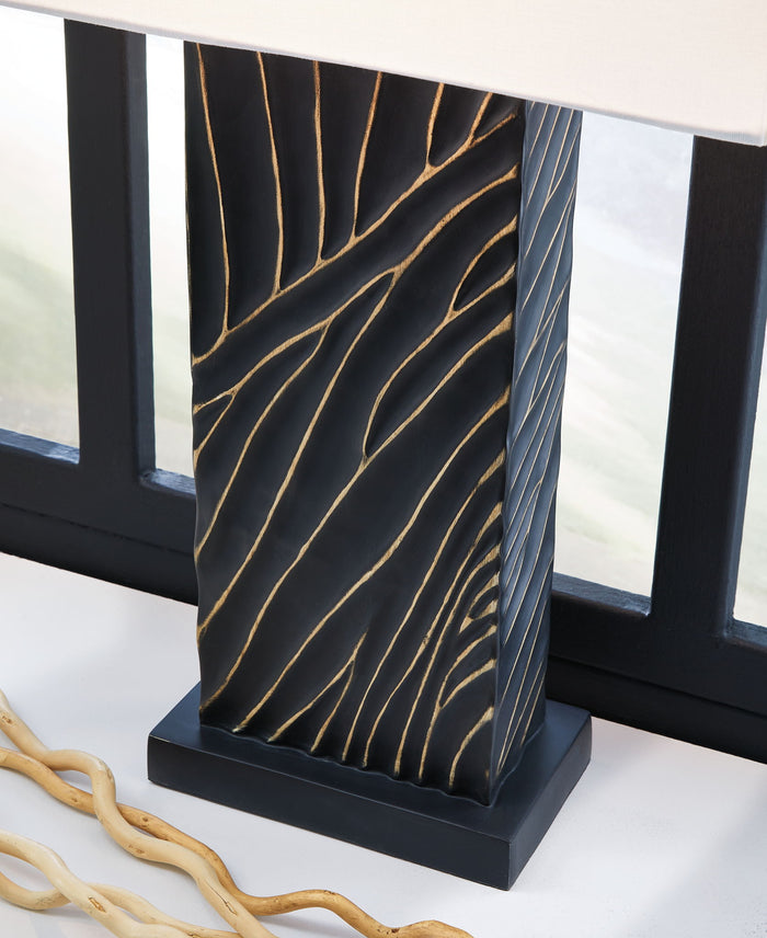 Bartlen - Poly Table Lamp - Black / Gold Finish image 3
