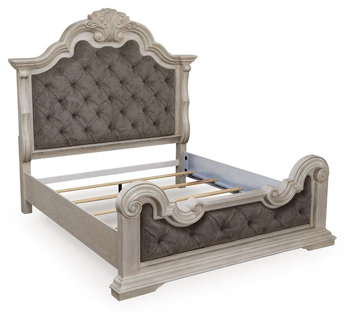 Bruchandi - Upholstered Panel Bed image 4