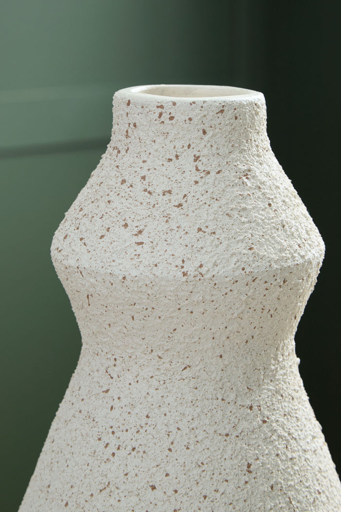 Dawthorne - Vase image 7
