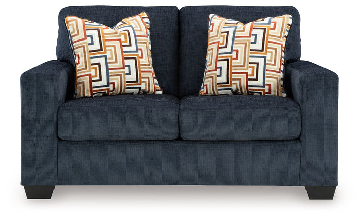 Aviemore - Loveseat image 9