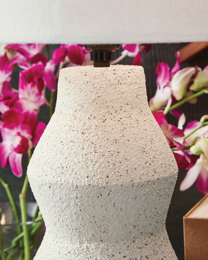 Dawthorne - Paper Table Lamp - Cream image 4