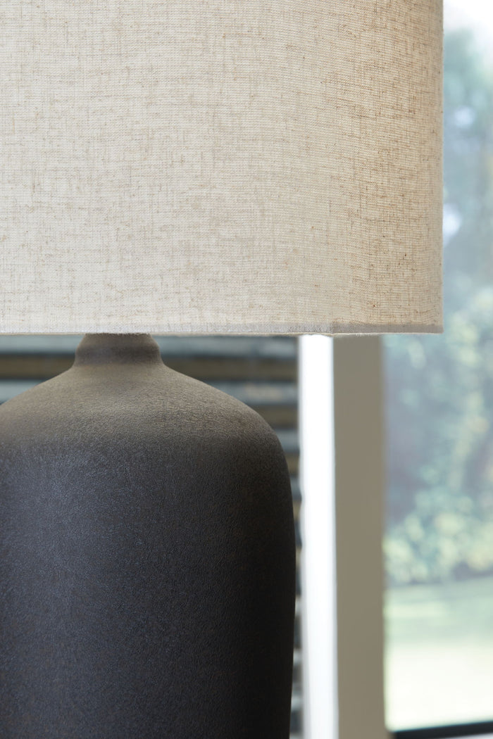 Ryenburg - Metal Table Lamp - Black image 2
