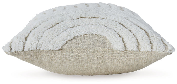 Farissen - Pillow image 3