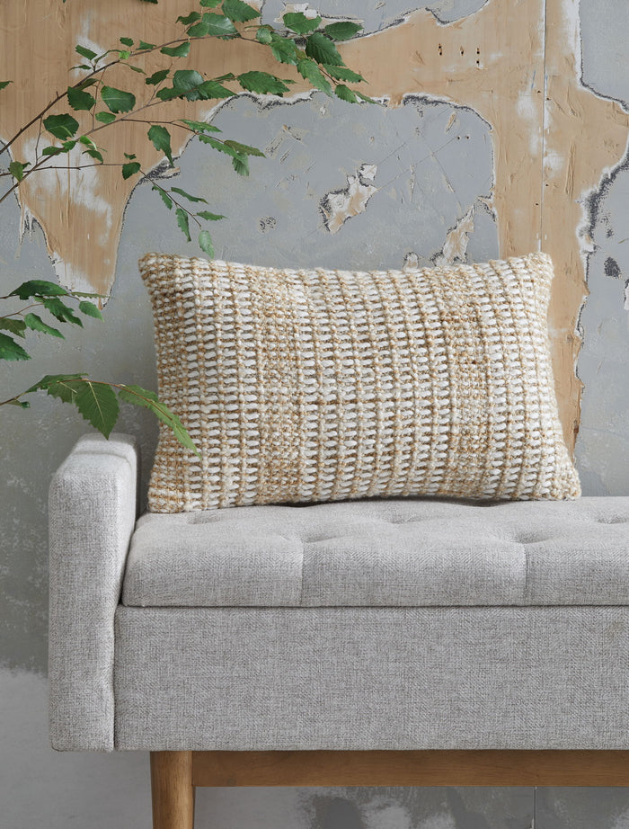 Hathby - Pillow image 4