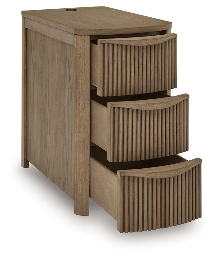 Camdill - Chair Side End Table image 8