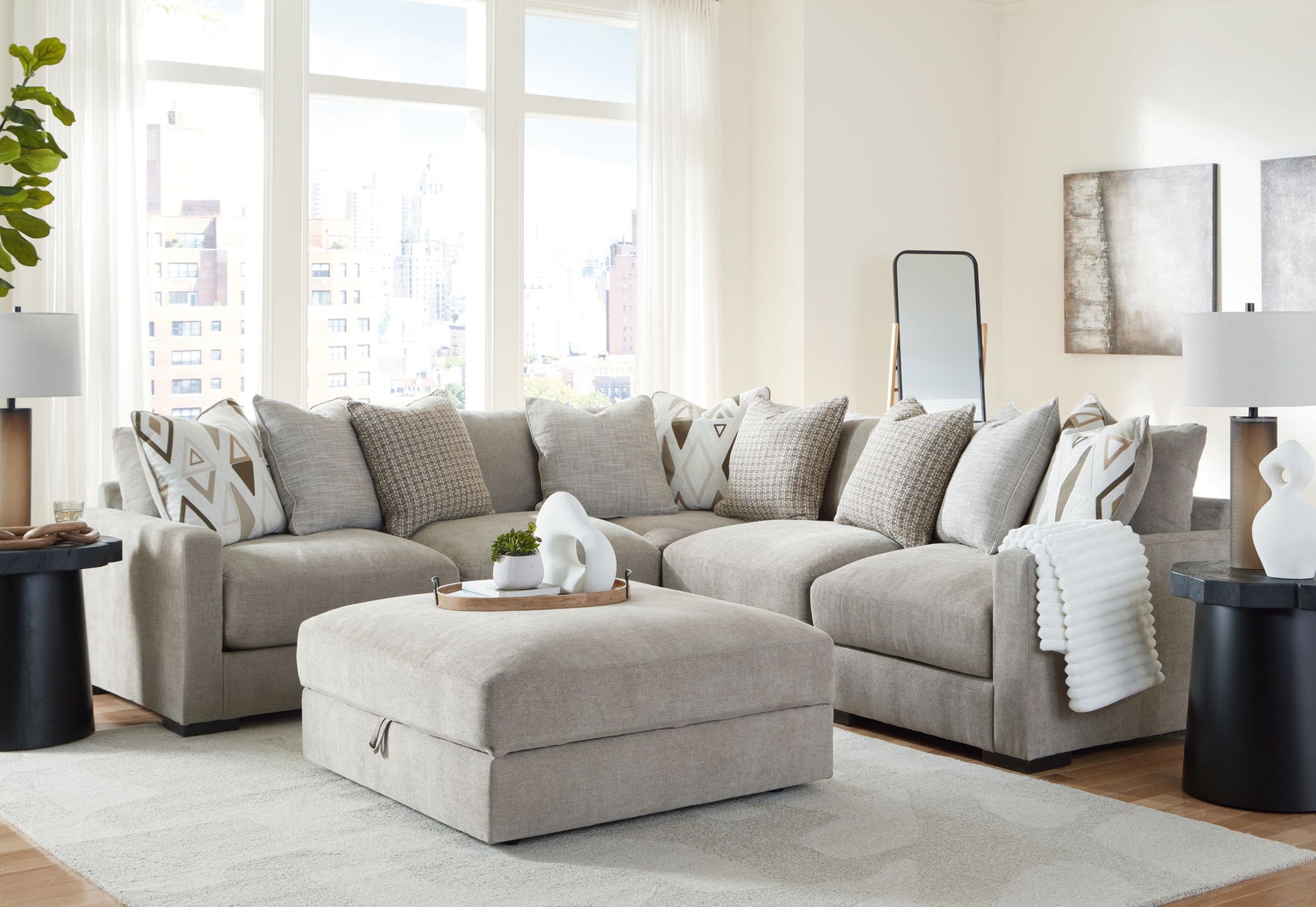 Gray / 6 Pc. - 5-Piece Sectional, Ottoman