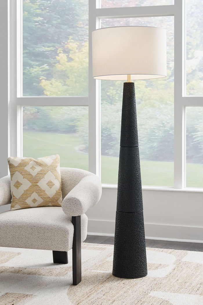 Hallburg - Poly Floor Lamp - Black image 4
