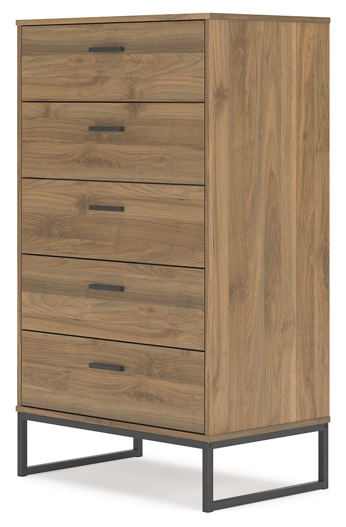 Deanlow - Five Drawer Chest - Honey image 3