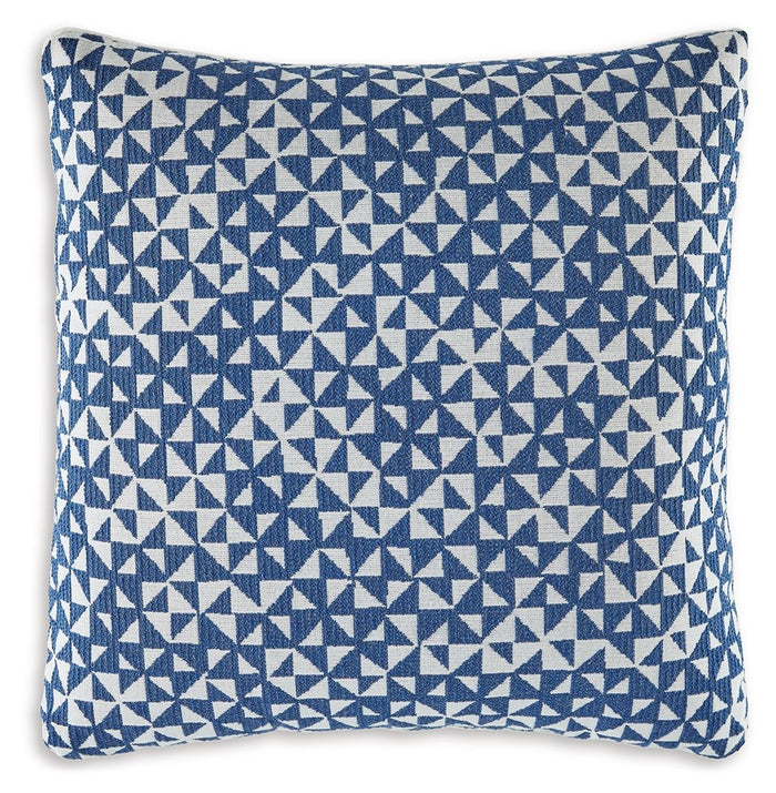 Jaycott Next-Gen Nuvella - Pillow image 1