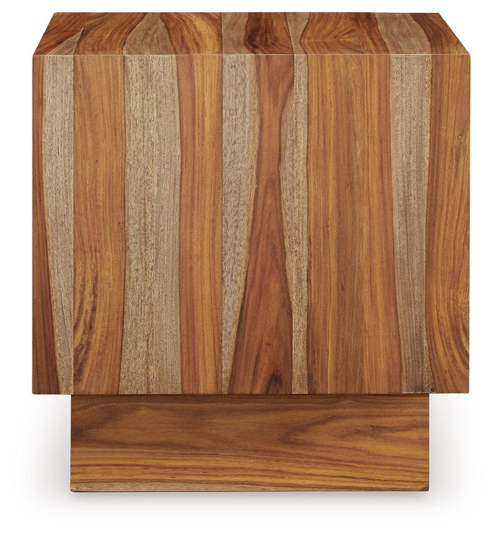 Dressonni - Square End Table - Brown image 4