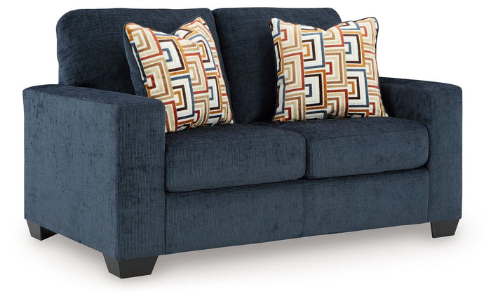 Aviemore - Loveseat image 1
