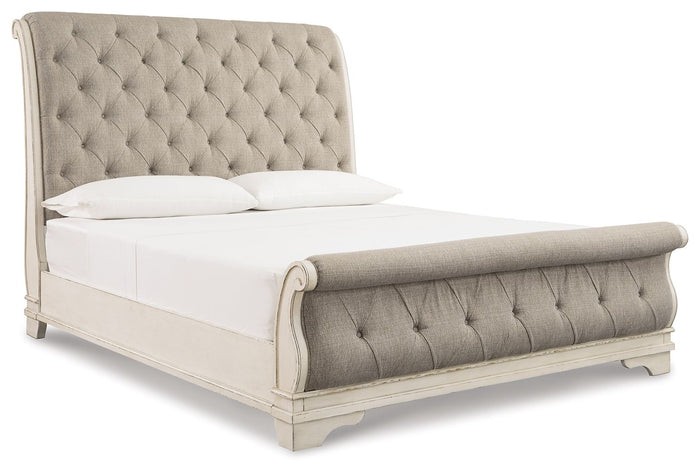 Realyn - Upholstered Sleigh Bed image 1