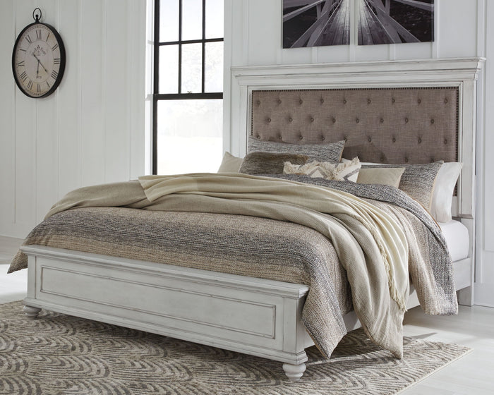 Kanwyn - Upholstered Panel Bed image 8