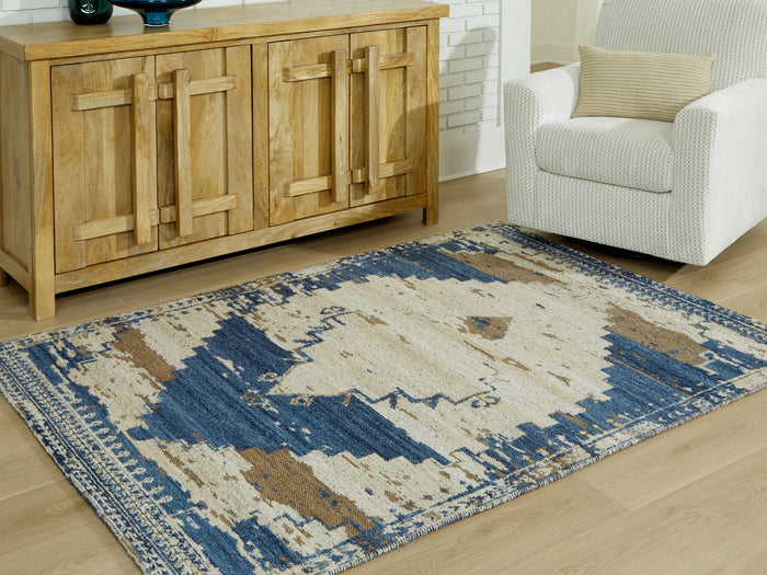 Varnler - Rug image 5