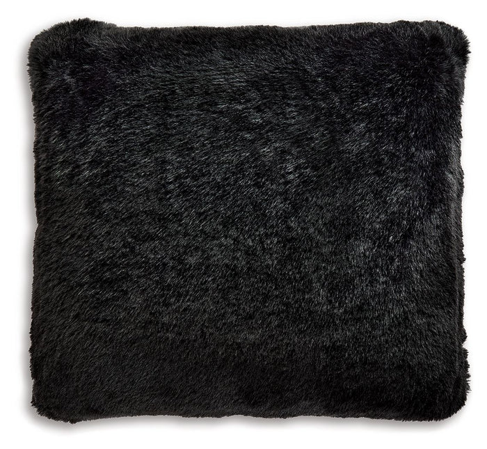 Gariland - Faux Fur Pillow image 4