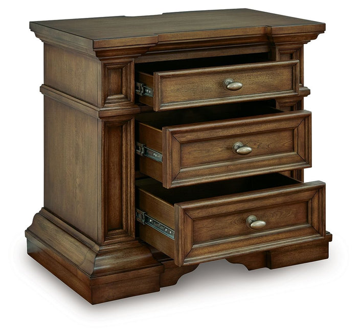 Frantanna - Three Drawer Night Stand - Brown image 2