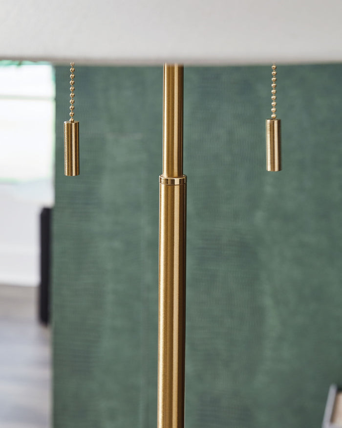 Haigwood - Metal Lamp image 6