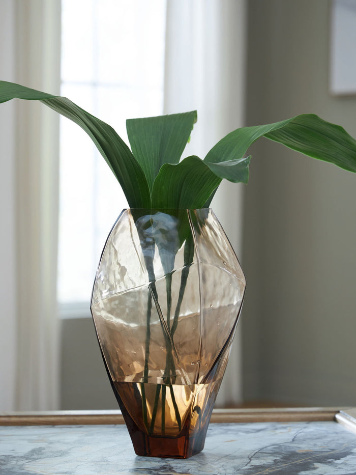 Ewart - Vase image 7