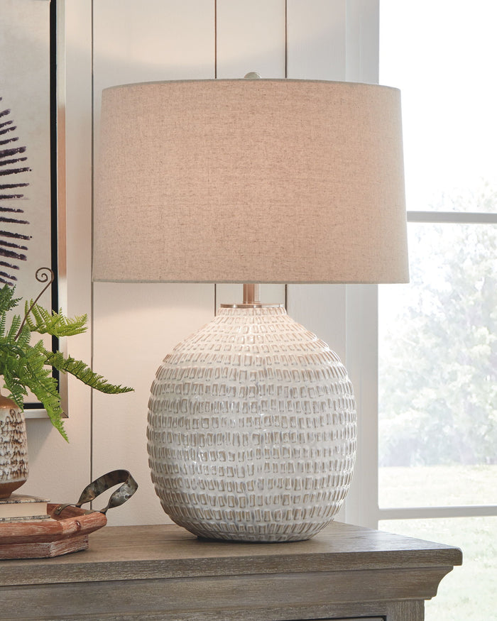 Jamon - Ceramic Table Lamp  - Beige image 2