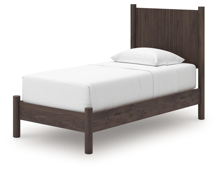 Pamytta - Panel Platform Bed image 3