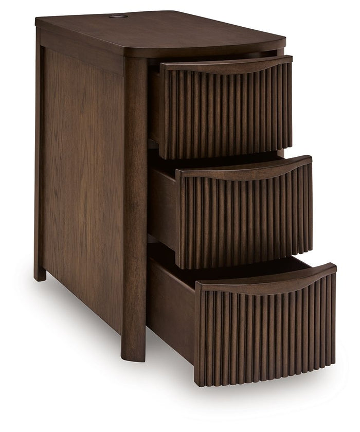 Camdill - Chair Side End Table image 9