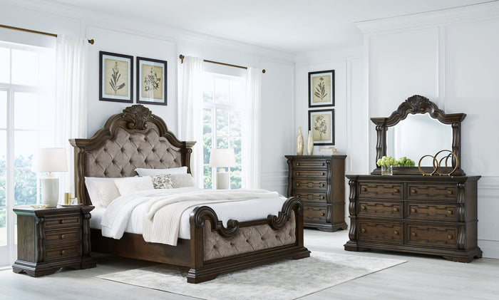 Maylee - Upholstered Bedroom Set image 1