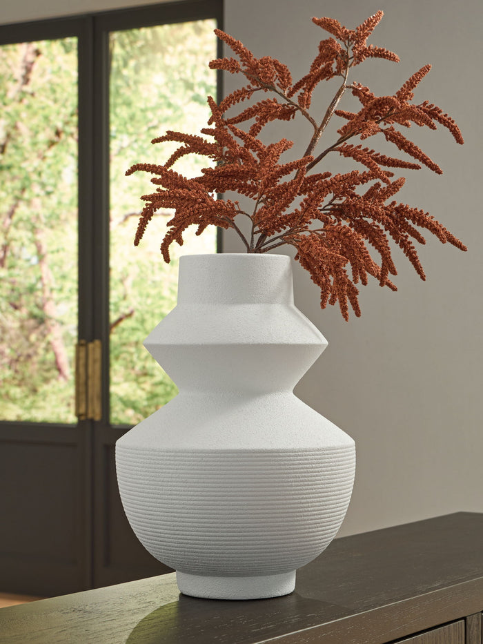 Naveen - Vase image 7
