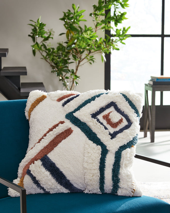 Evermore - Pillow image 3