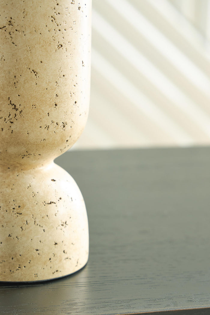 Bryons - Vase image 6