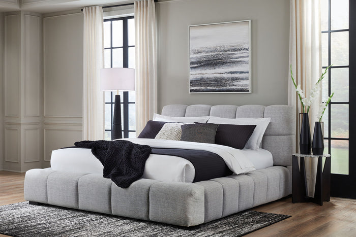 Grendusk - Upholstered Bed image 2