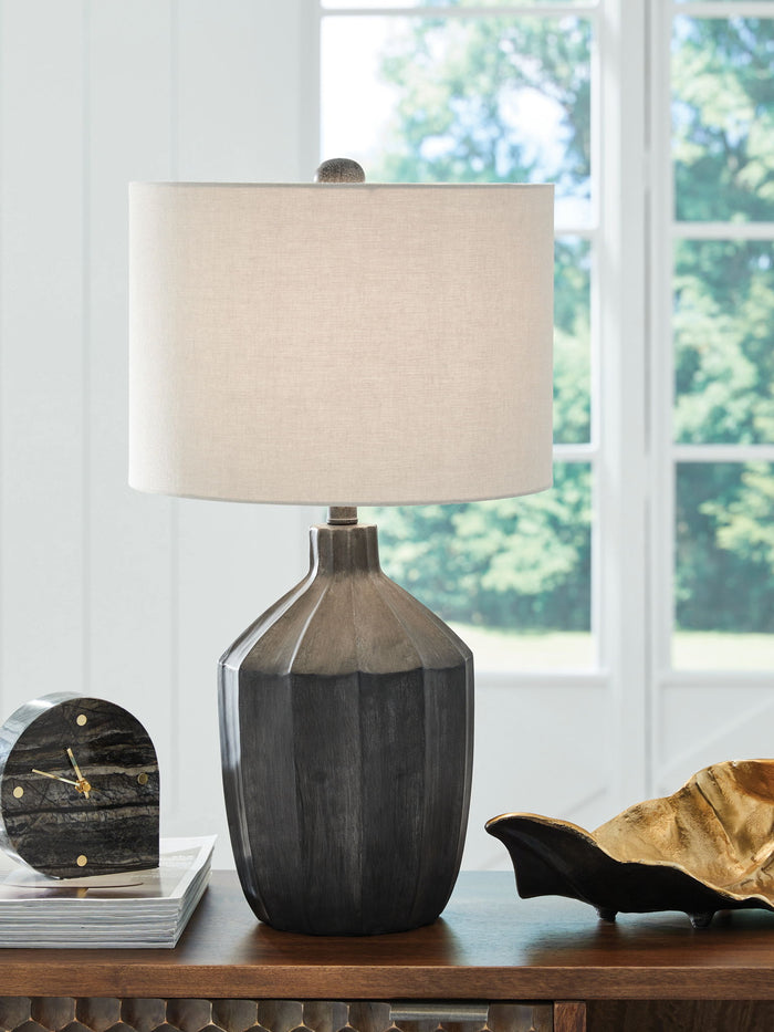 Jilton - Poly Table Lamp - Black image 4